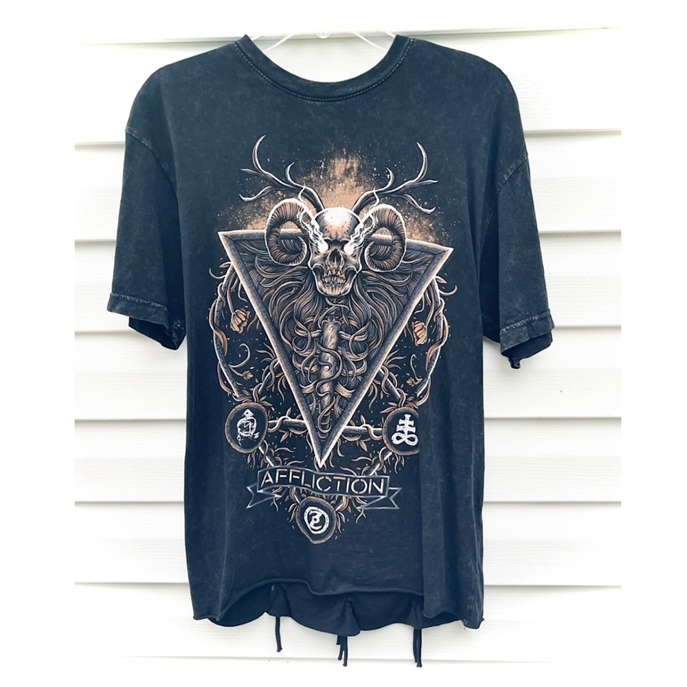 Affliction T-Shirt Size M